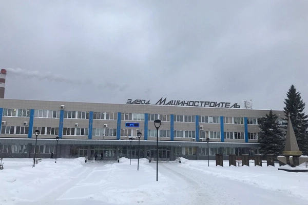 ПОДПИСАН ДОГОВОР С АО «ПЕРМСКИЙ ЗАВОД «МАШИНОСТРОИТЕЛЬ», ВХОДЯЩИЙ В СОСТАВ «КТРВ», НА ПОСТАВКУ ЛАЗЕРНЫХ ПРОЕКТОРОВ.